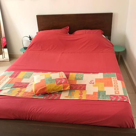 B & B Villa Calliandra Bijilo ภายนอก รูปภาพ