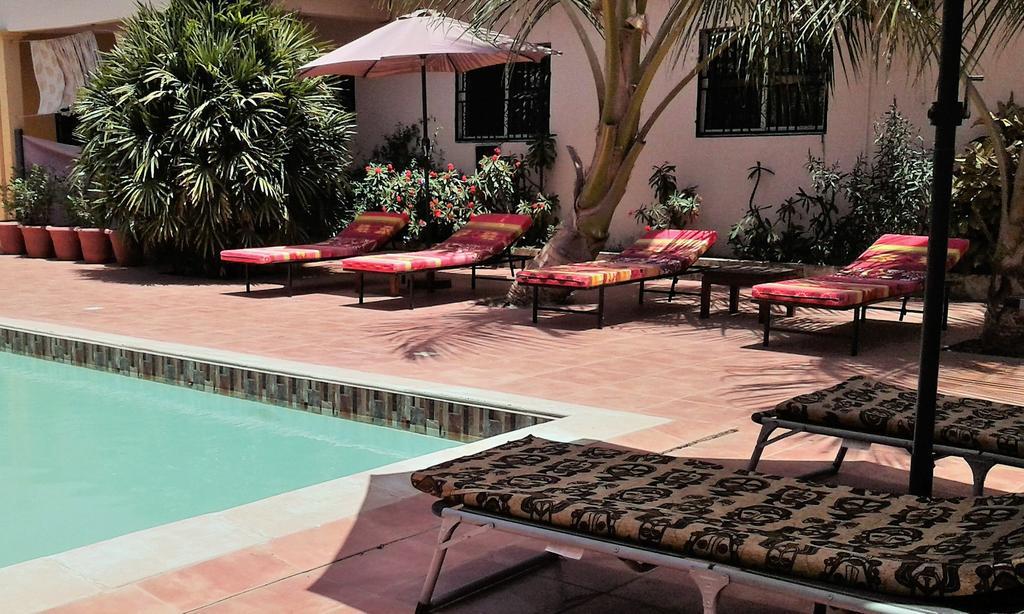 B & B Villa Calliandra Bijilo ภายนอก รูปภาพ