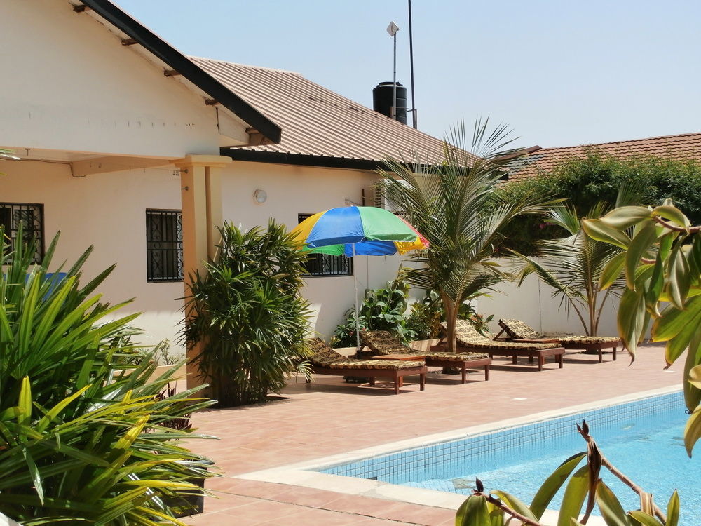 B & B Villa Calliandra Bijilo ภายนอก รูปภาพ