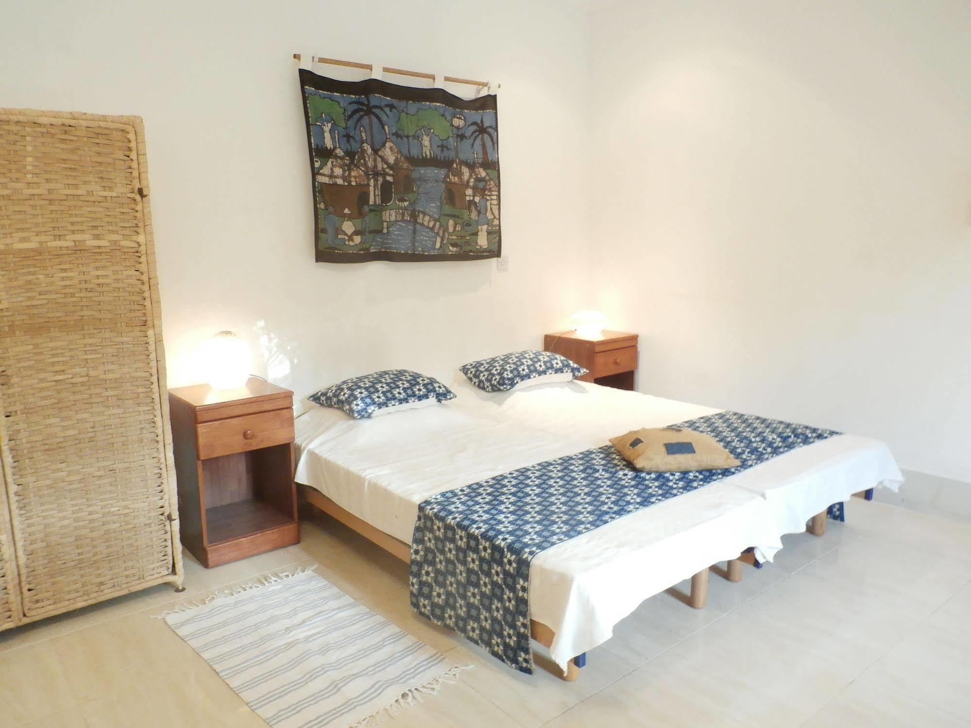 B & B Villa Calliandra Bijilo ภายนอก รูปภาพ