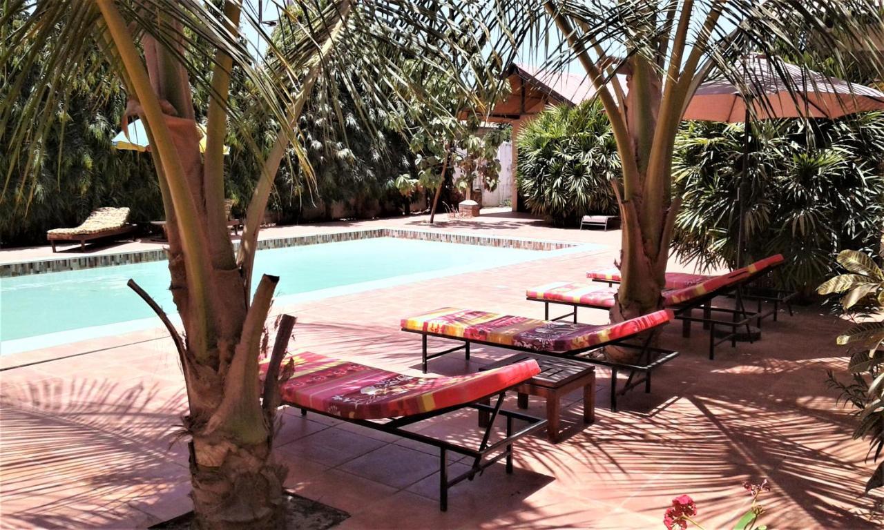 B & B Villa Calliandra Bijilo ภายนอก รูปภาพ