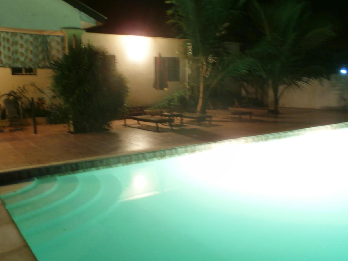 B & B Villa Calliandra Bijilo ภายนอก รูปภาพ
