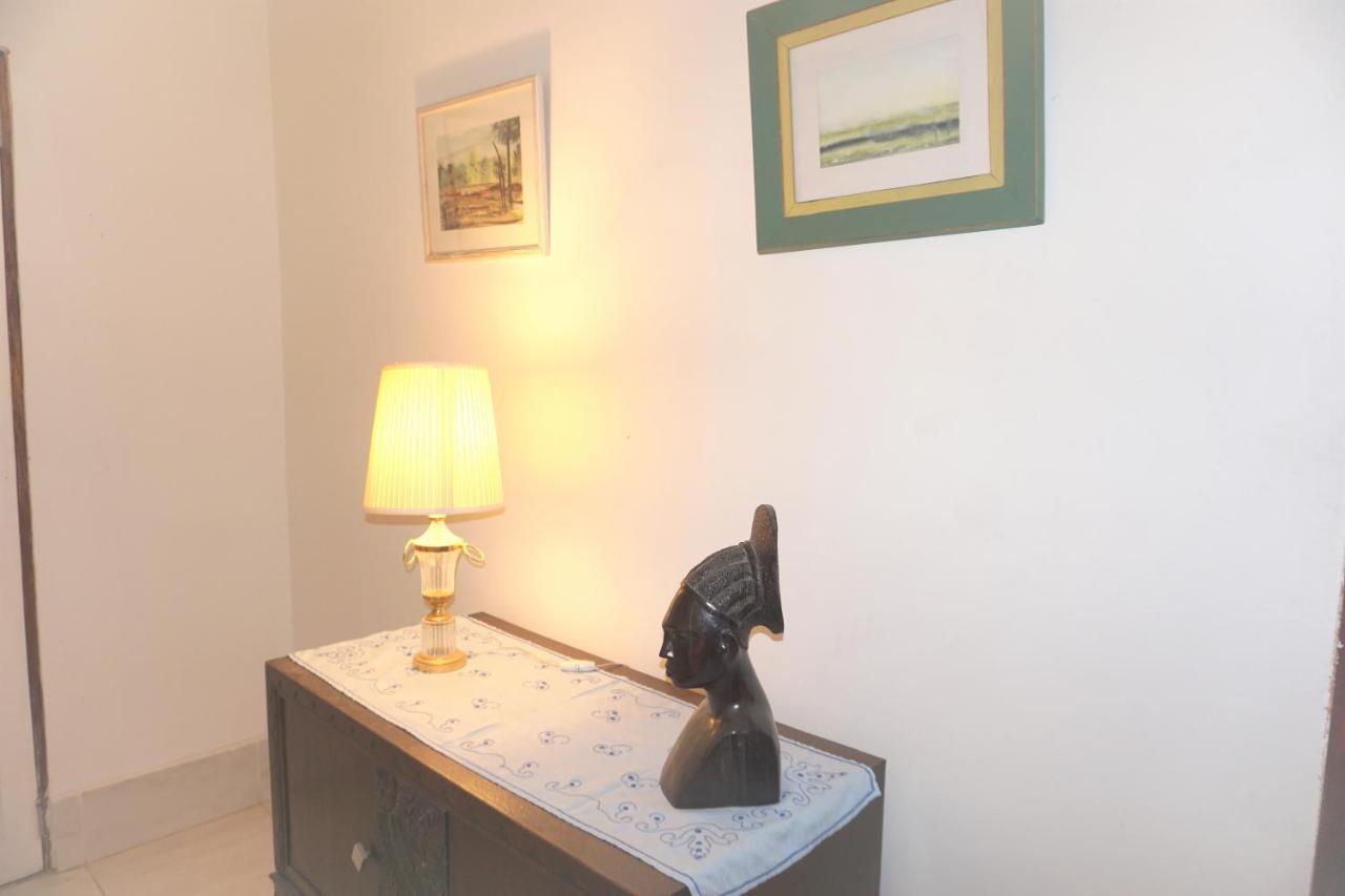 B & B Villa Calliandra Bijilo ภายนอก รูปภาพ