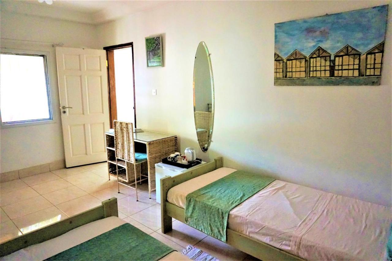 B & B Villa Calliandra Bijilo ภายนอก รูปภาพ